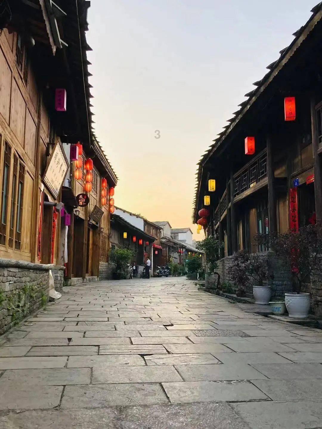 冻不住的热情!四川小金豆两次挑战哈尔滨冬泳,“霸气登场,‘泳’气十足”